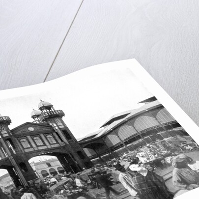 The market place, Port-au-Prince, Haiti by Anonymous