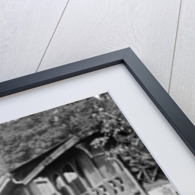 Lakkar Bazaar, with the Hindustan and the Tibet road, Simla, India by Anonymous