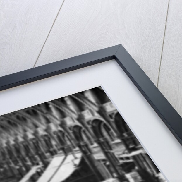 Fruit department, Covent Garden, London by Anonymous