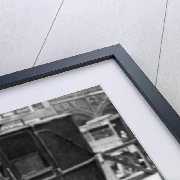 A London taxi by Anonymous