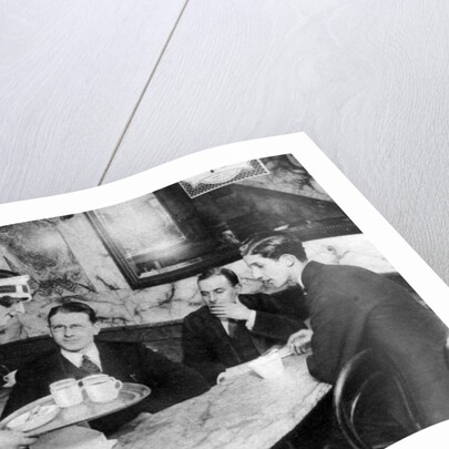 Eleven o'clock coffee, London by Anonymous