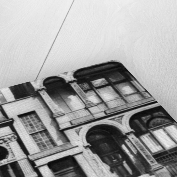London's smallest house by Anonymous