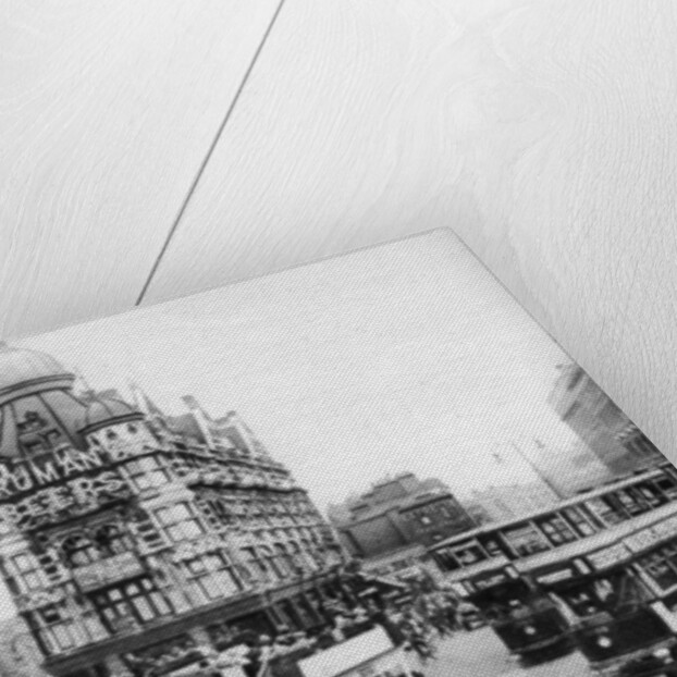 The Elephant and Castle, London by Anonymous