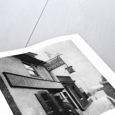 The Doves Inn, Chiswick, London by Anonymous