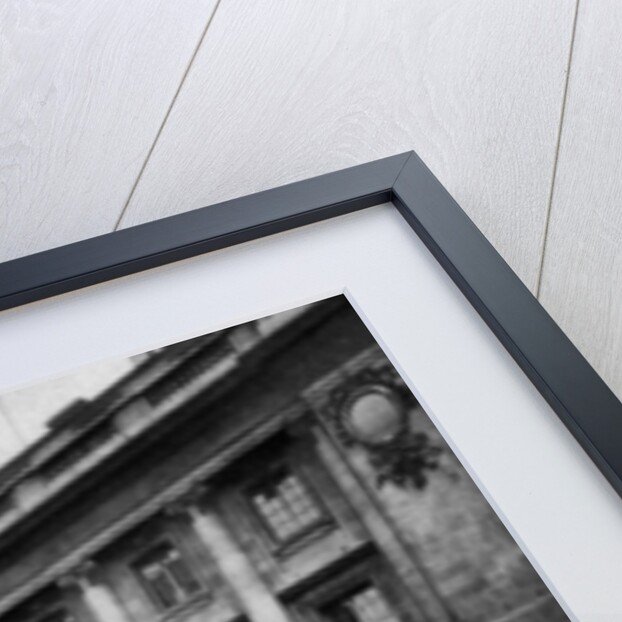 The Royal Automobile Club, Pall Mall, London by Joel