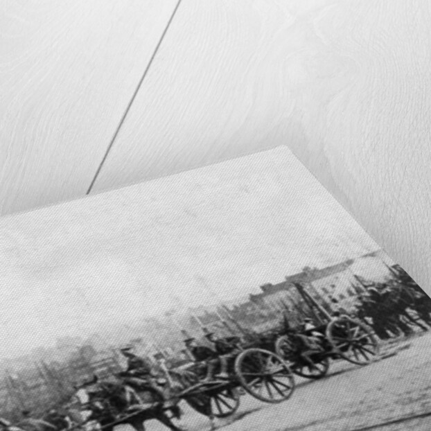 The first units of the British Expeditionary Force in Boulogne, Northern France by Anonymous