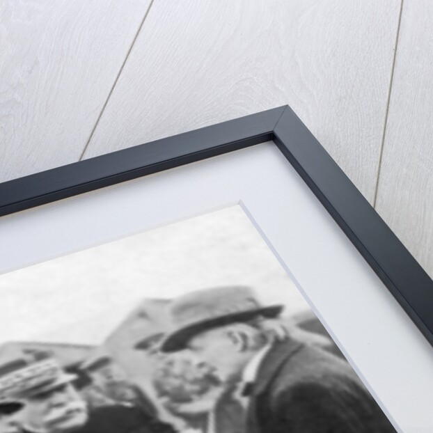 Sir Douglas Haig emphasises a point at the front, France, First World War by Anonymous