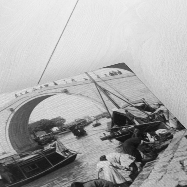 Woo Men Bridge and Grand Imperial Canal, Soo-chow (Suzhou), China by Underwood & Underwood