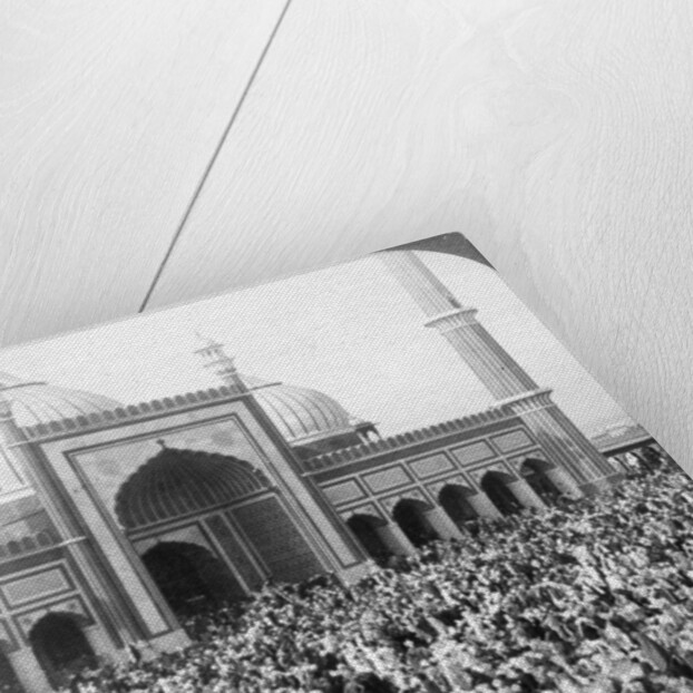 Fast Day within the Jumma Musjid, Delhi, India by Underwood & Underwood