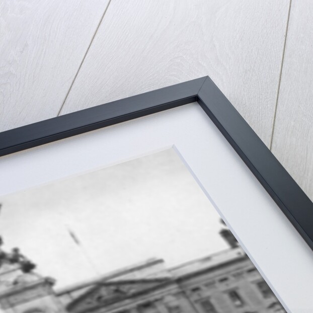 Guards in The Mall, London by Anonymous