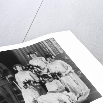The Duke and Duchess of York surrounded by her eight bridesmaids by Anonymous