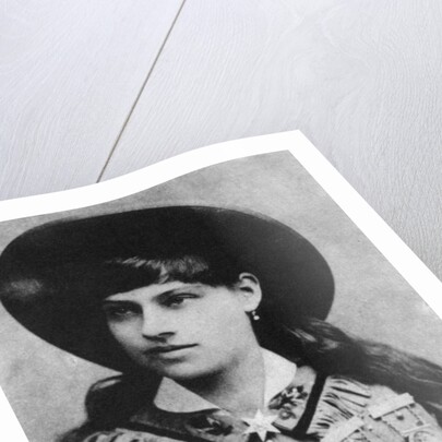 Annie Oakley, American exhibition sharpshooter by Anonymous