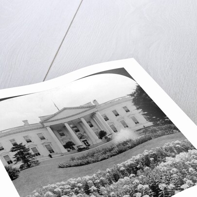 The White House, Washington DC, USA by Underwood & Underwood