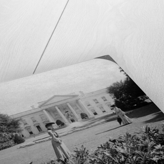 The White House, Washington DC, USA by Underwood & Underwood