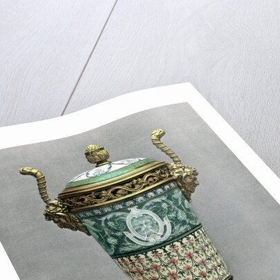 Tasse a La Reine by Anonymous