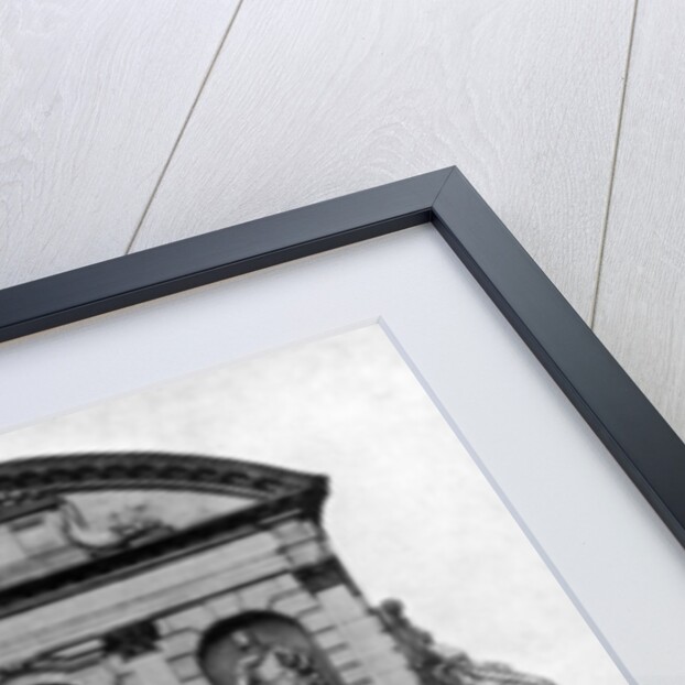 Temple Bar archway, at the Stand end of Fleet Street, London by Anonymous