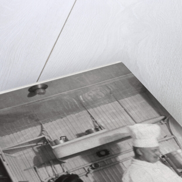 Galley, Zeppelin LZ 127 'Graf Zeppelin' by Anonymous