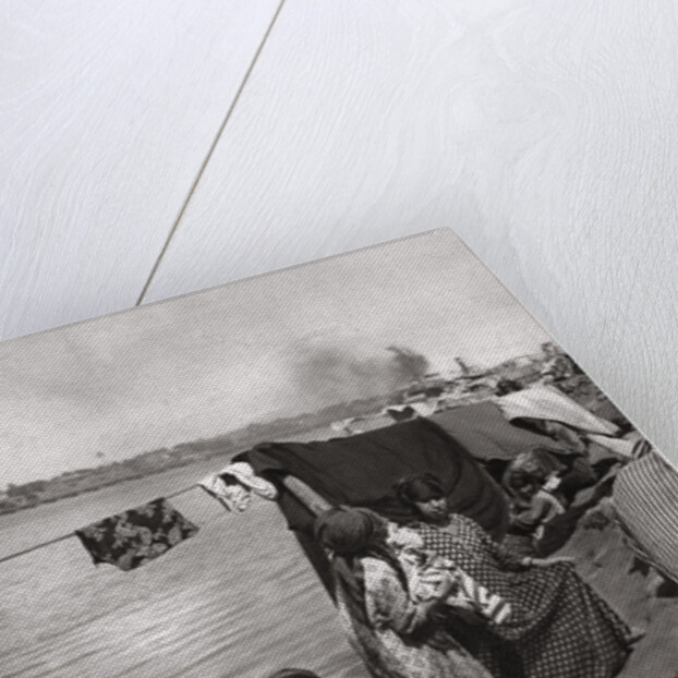 Washerwomen on the banks of the Tigris, Baghdad, Iraq by A Kerim