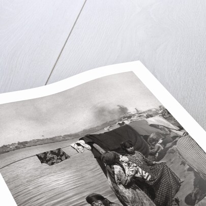 Washerwomen on the banks of the Tigris, Baghdad, Iraq by A Kerim