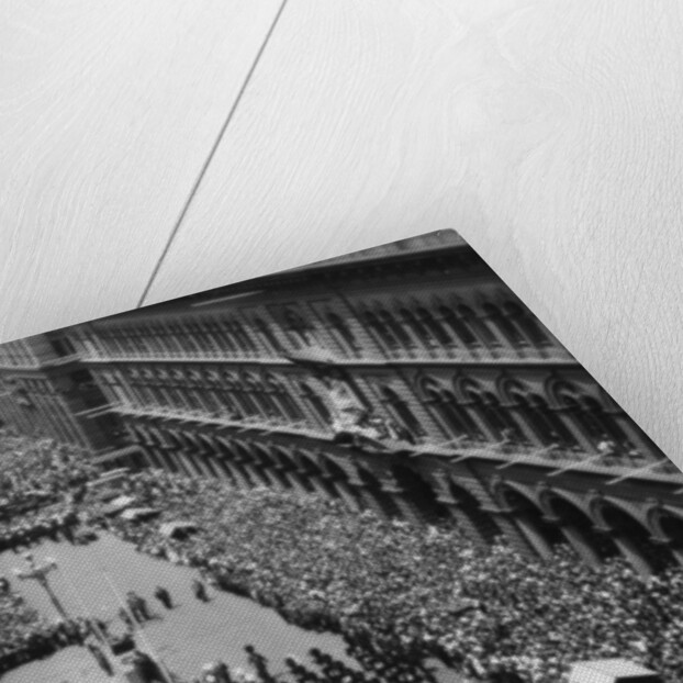 Parade at the Cenotaph, Martin Place, Sydney, New South Wales by Anonymous