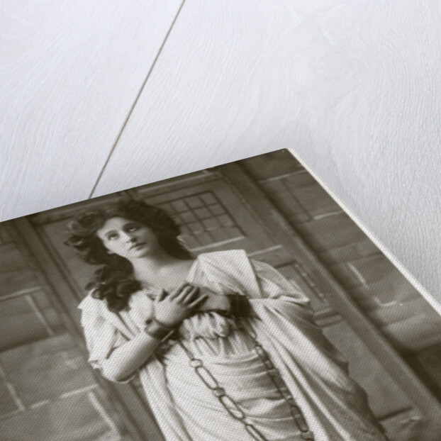 Marie Leonhard, actress by Foulsham and Banfield
