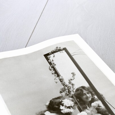 Crissy Bell, British actress by Philco Publishing Company