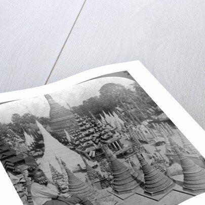 Shwedagon Pagoda, Rangoon, Burma by Underwood & Underwood