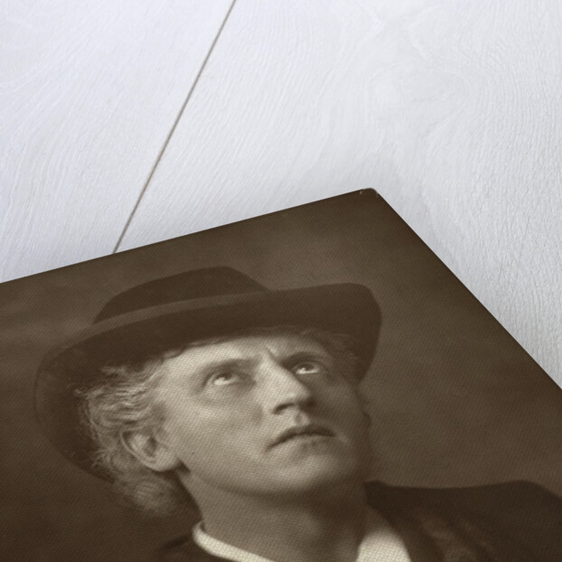 Wilson Barrett, British actor, theatre manager and playwright by St James's Photographic Co
