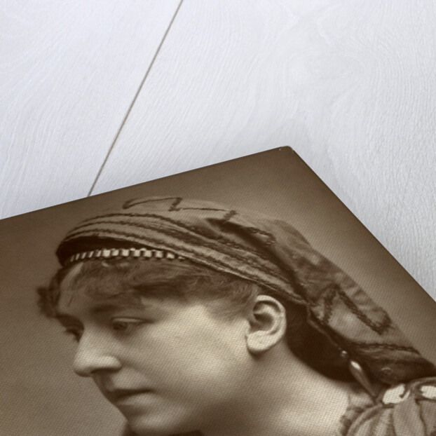 Amy Roselle, British actress by St James's Photographic Co