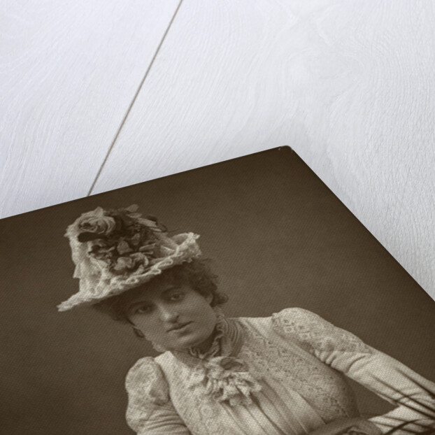 British actress Cissy Grahame in 'The Pickpocket' by Barraud