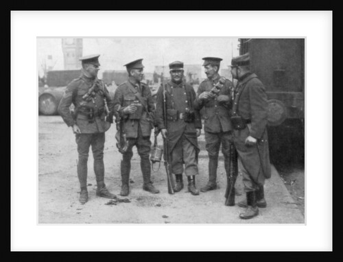 British and French troops fraternising, France, August 1914 by Anonymous