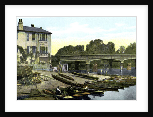 Hampton Court Bridge, London by Anonymous