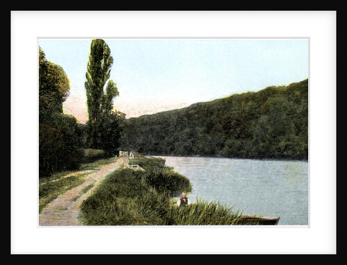 Towing path alongside the Thames, Maidenhead, Berkshire by Anonymous