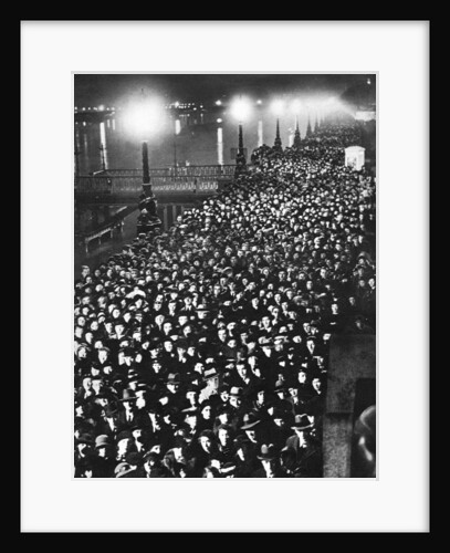 The crowd waiting to pass by King George V's catafalque in Westminster Hall,  London, January 1936 by Anonymous