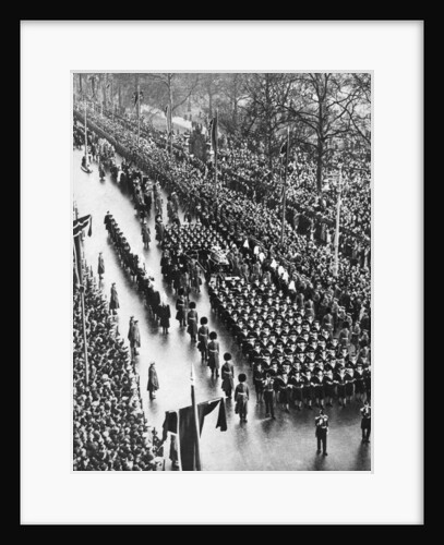 King George V's funeral procession passing along Piccadilly, London by Anonymous