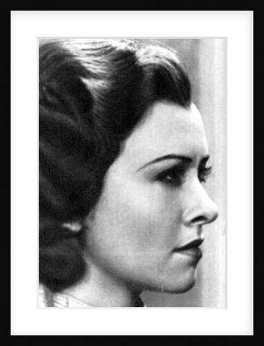 Margaret Lindsay, American actress by Anonymous