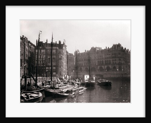 Canal boats, Rotterdam by James Batkin