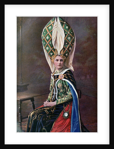 Lady's headdress by Anonymous