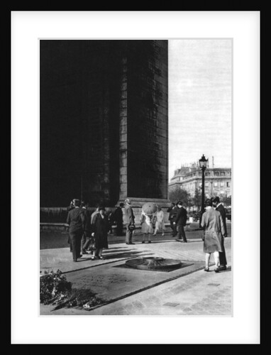 Tomb of the Unknown Soldier, Paris by Ernest Flammarion