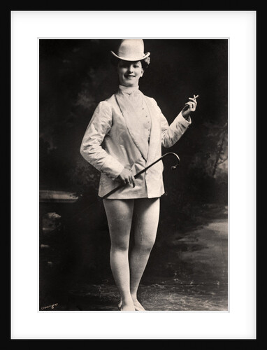 Lily Iris, actress by London Stereoscopic & Photographic Co