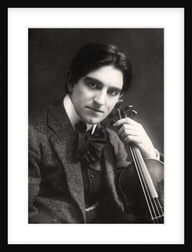 Rohan Clensy, Irish violinist by Rotary Photo