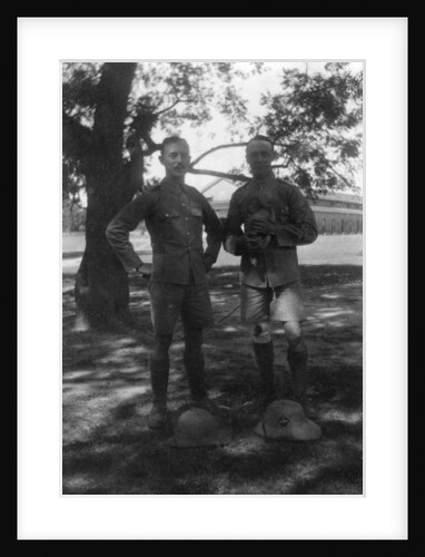 British soldiers, Muttra, India by Anonymous