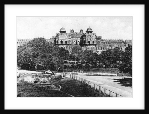 Delhi Gate, Fort Agra by Anonymous