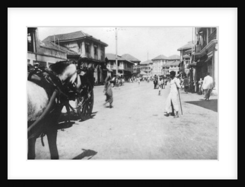A street in Mumbai (Bombay), India by Anonymous
