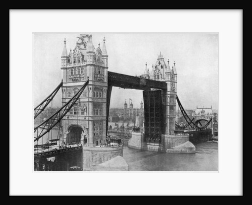 Tower Bridge, London by Reinhold Thiele