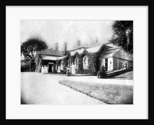 Group of women, Pamflete by Anonymous