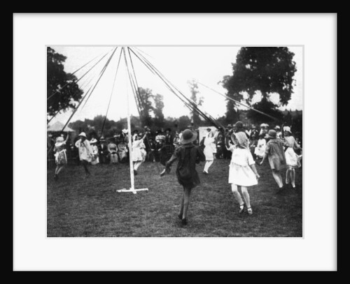 Children dancing round a maypole by Anonymous