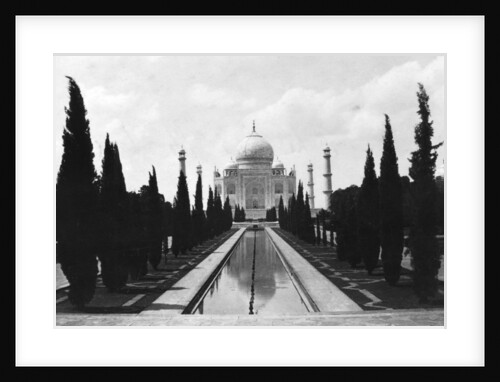 The Taj Mahal, Agra, India by Anonymous