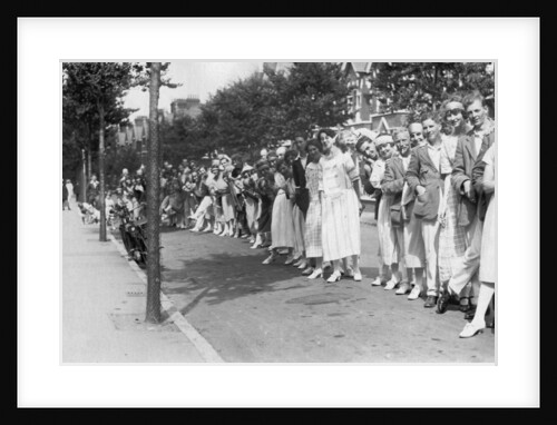 A line of people by Anonymous