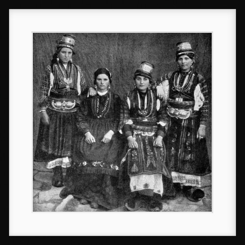 Romany women, Albania by Underwood & Underwood